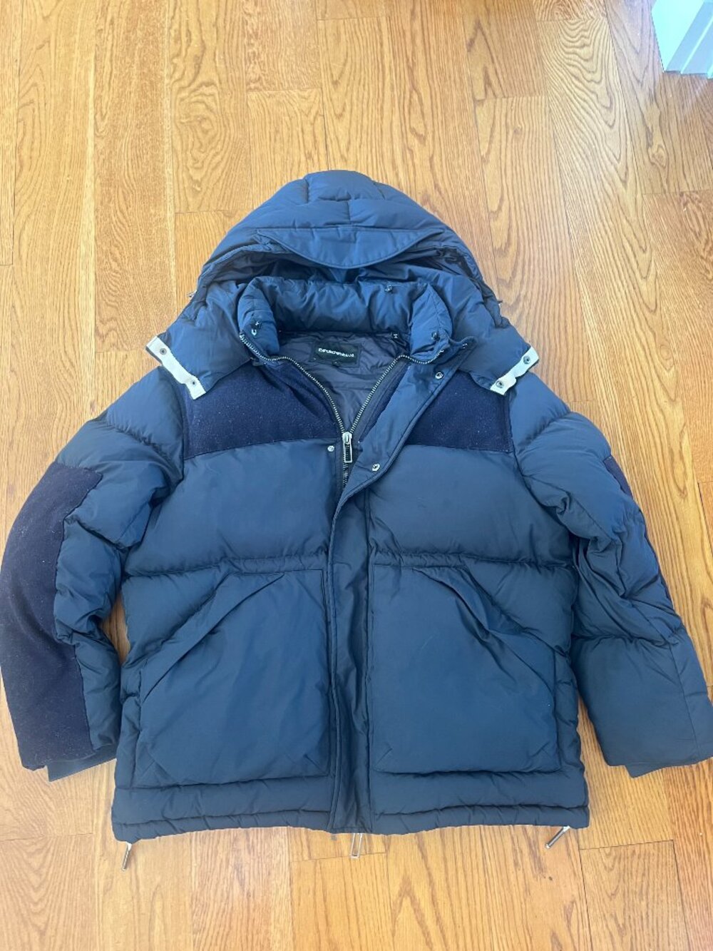 Emporio Armani Panel Navy Hooded Puffy down Jacket Size 52 #C4070